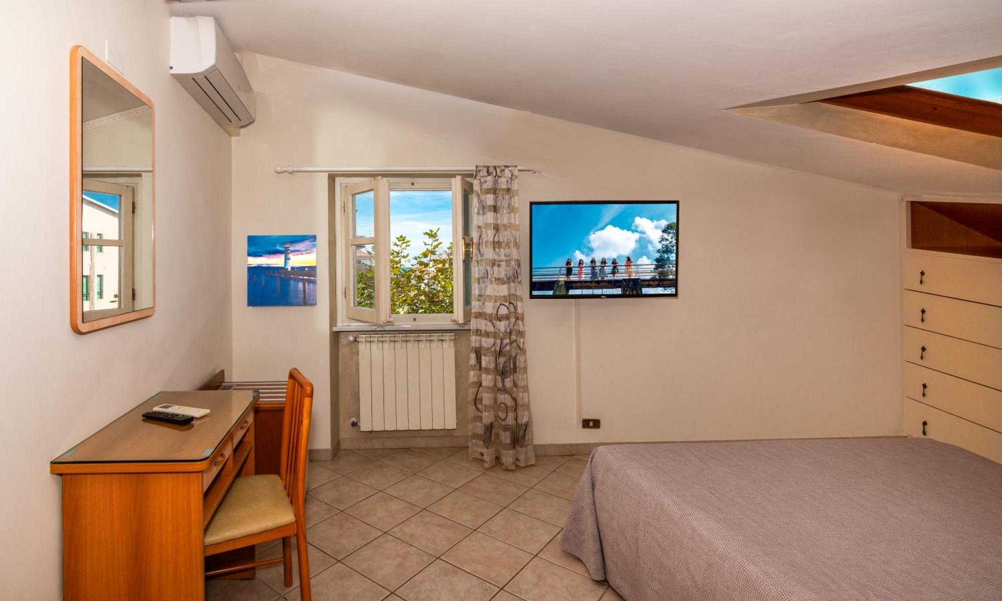 Hotel Eura Marina di Massa Dış mekan fotoğraf