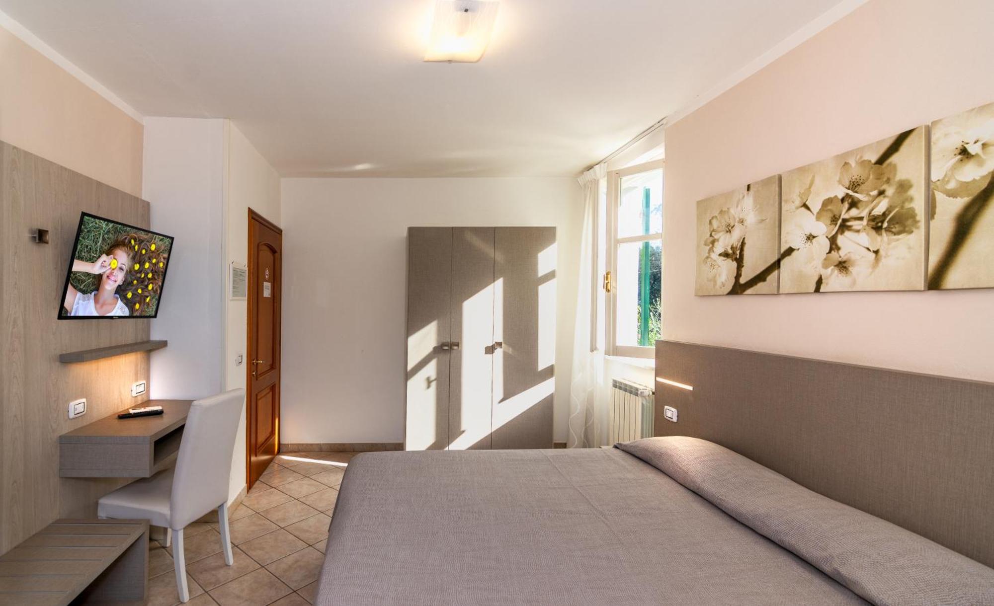 Hotel Eura Marina di Massa Dış mekan fotoğraf