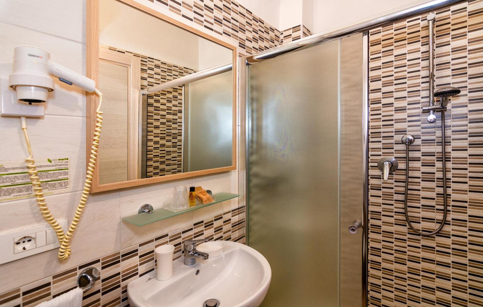 Hotel Eura Marina di Massa Dış mekan fotoğraf