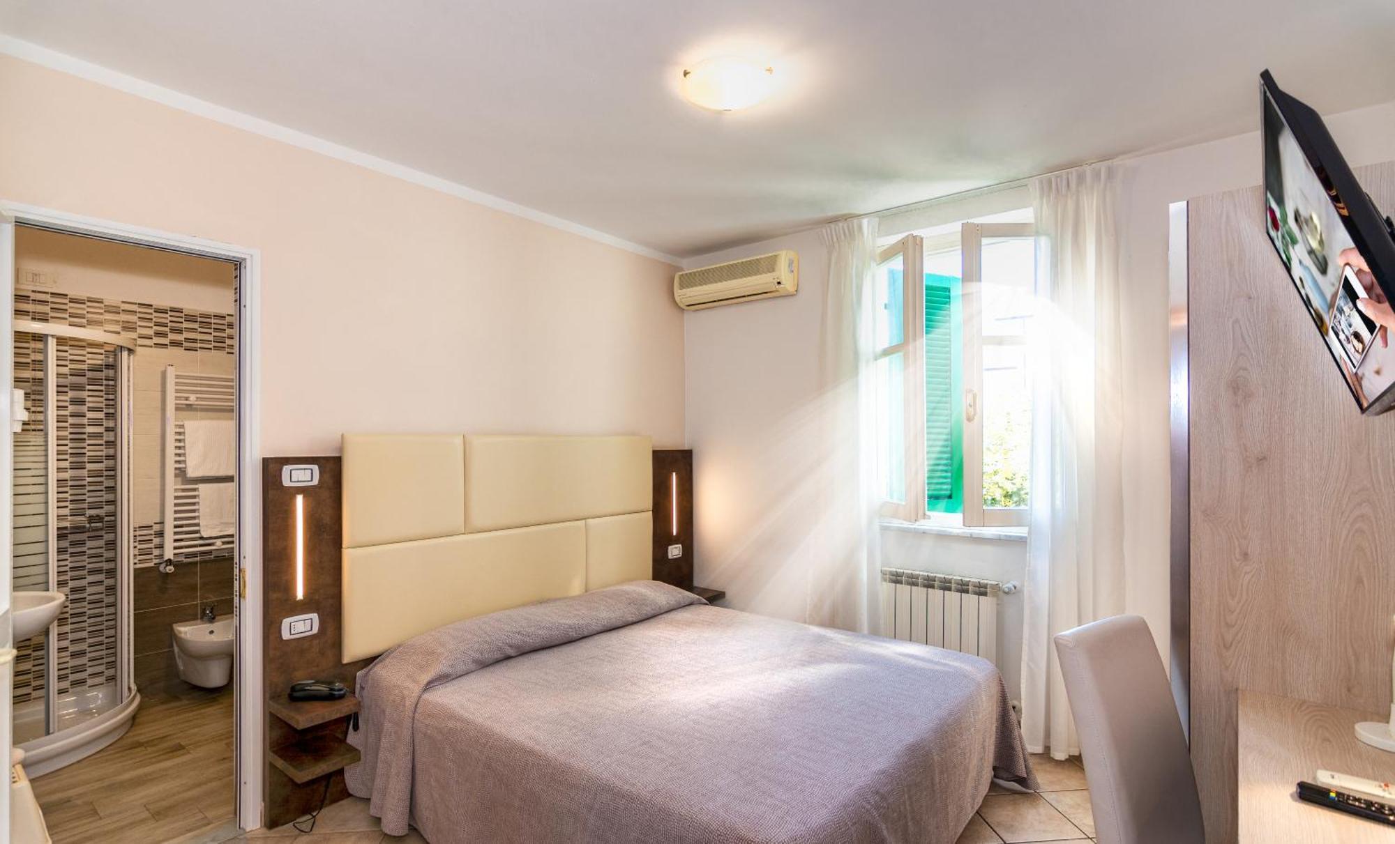 Hotel Eura Marina di Massa Dış mekan fotoğraf