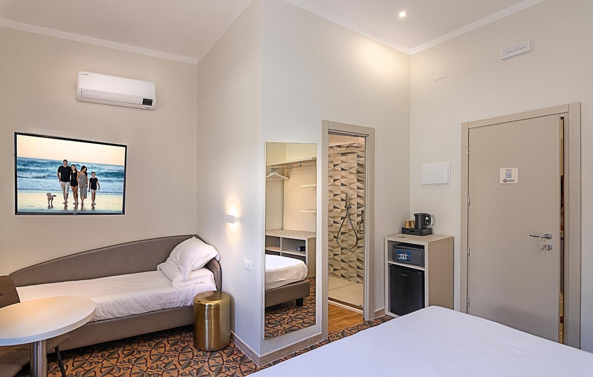 Hotel Eura Marina di Massa Dış mekan fotoğraf